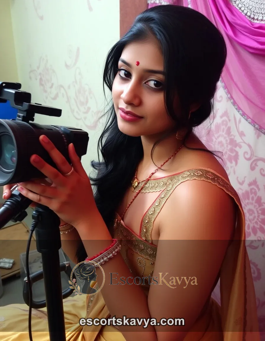 Kavya Indian escort in Kochi
