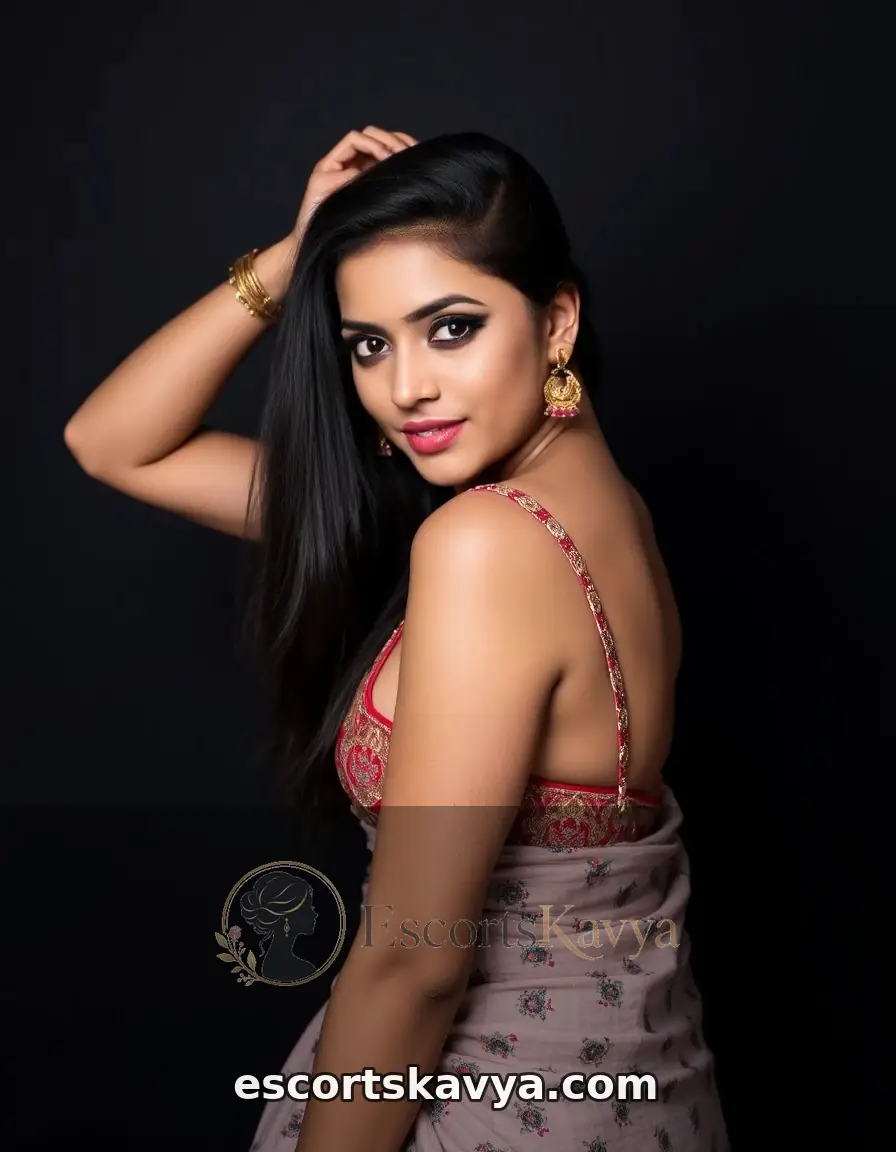 Parvathi Nair college girl in Kochi