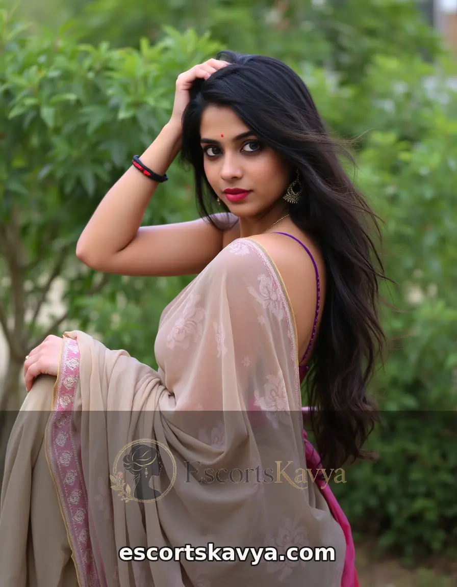 Sneha Pillai independent escort in Kochi